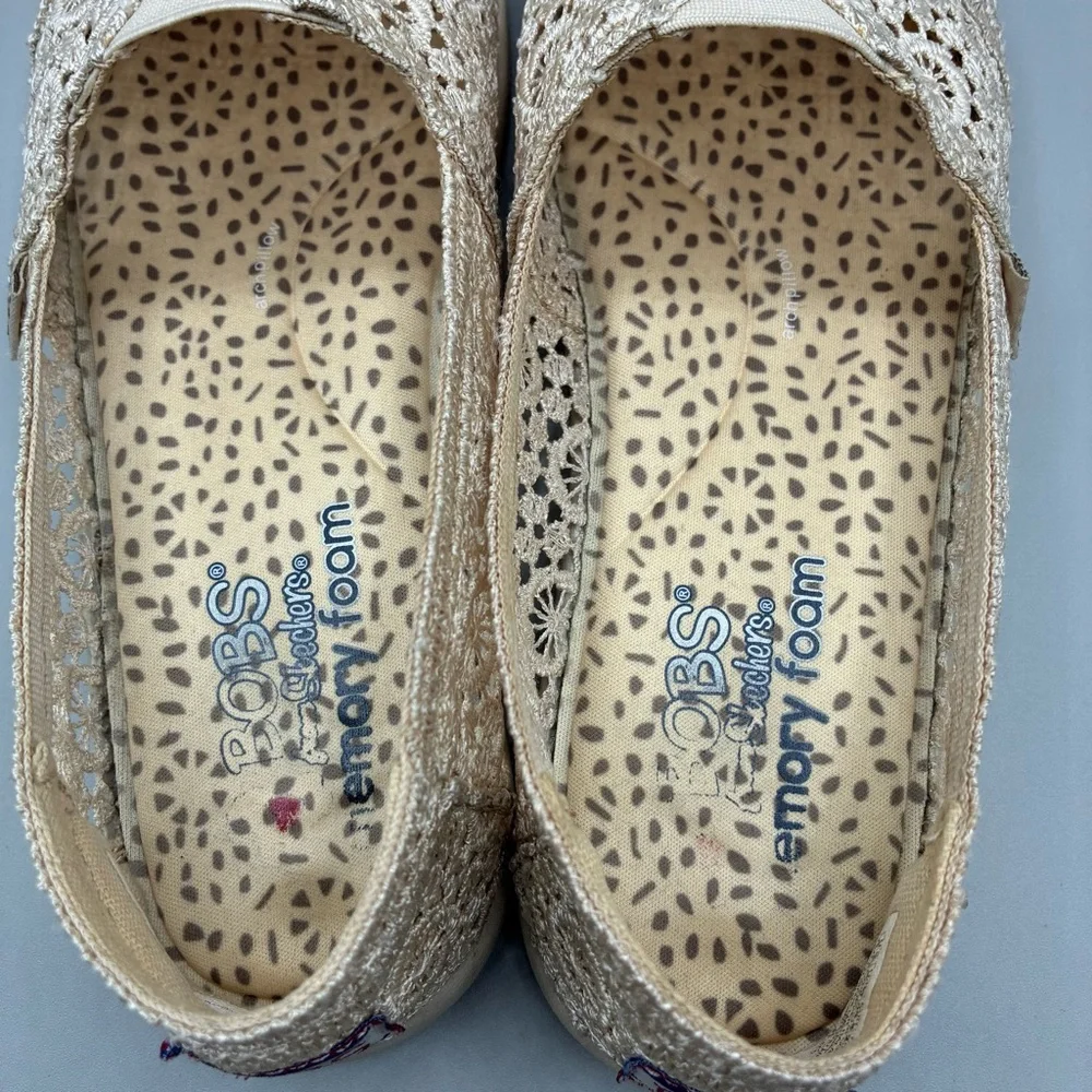 Bobs By Skechers Crochet Flats Women’s 8.5 Natural White Slip On Shoes